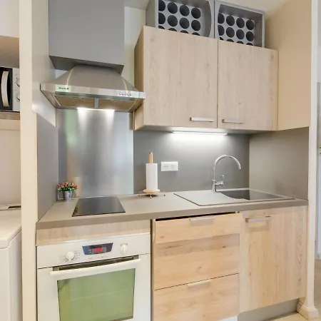 Les Pins Ensoleilles-9 By Interhome *