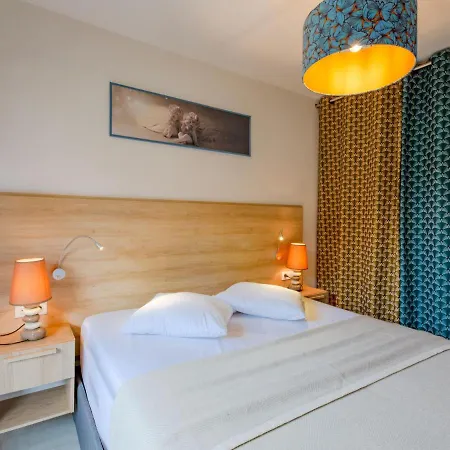 Les Pins Ensoleilles-9 By Interhome